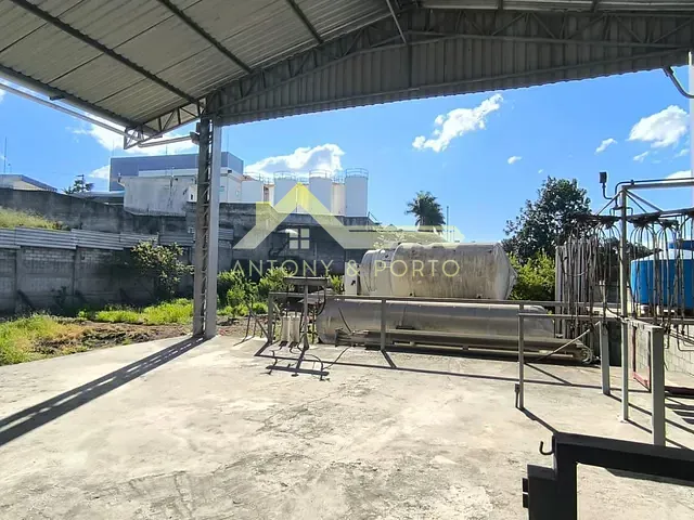 Galpão / Barracão com 2500m², à venda, no bairro Rio Abaixo em Itaquaquecetuba