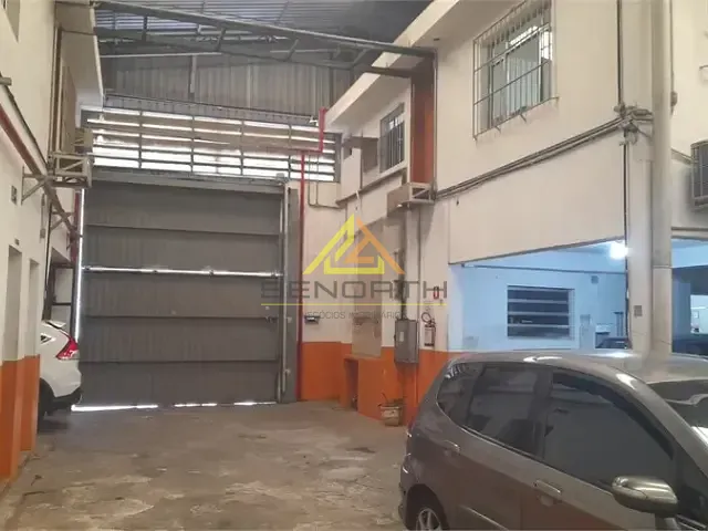Galpão / Barracão com 888m² 6 quartos e 8 banheiros, à venda, no bairro Vila Maria em São Paulo
