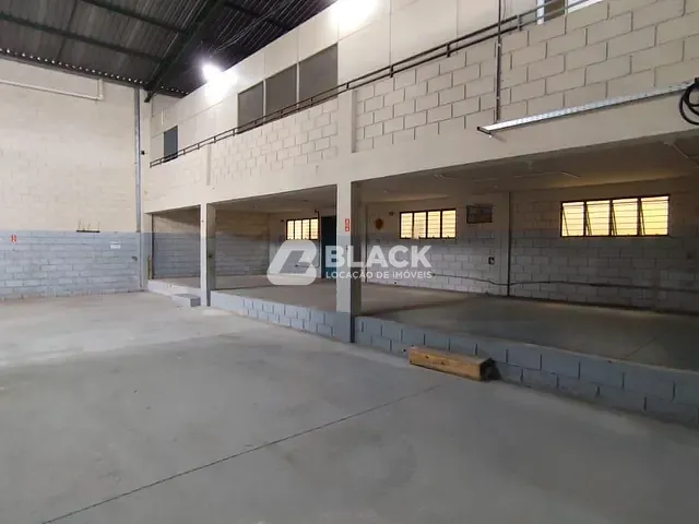 Galpão / Barracão com 569m², para alugar, no bairro Jardim Leocadia em Sorocaba