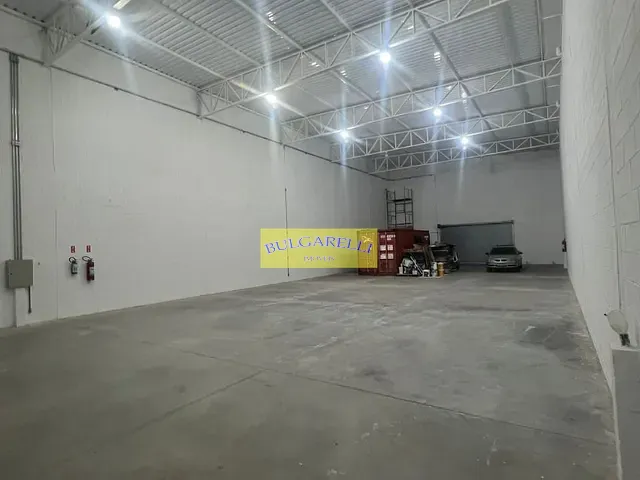 Galpão / Barracão com 500m², à venda, no bairro Parque Residencial Jundiaí em Jundiaí