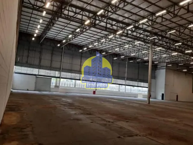 Galpão / Barracão com 5733m², à venda ou para alugar, no bairro Jardim Maria Judite em Itapevi