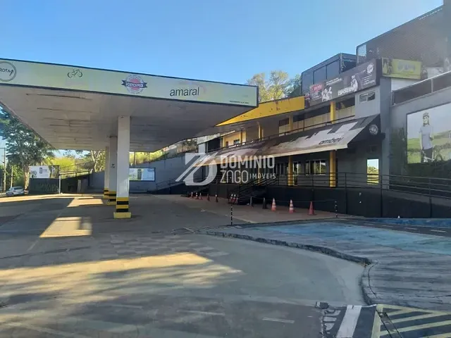 Galpão / Barracão com 1725m², para alugar, no bairro Mercês em Uberaba