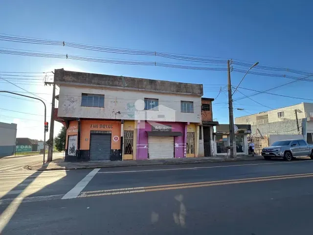 Galpão / Barracão com 600m², à venda, no bairro Centro em Rolândia