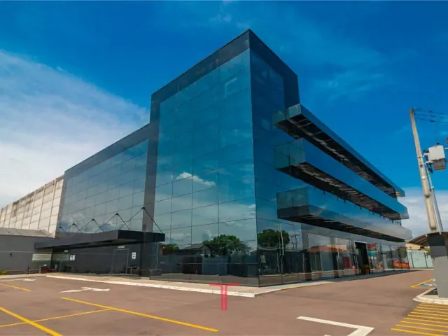 Galpão / Barracão com 6280m², para alugar, no bairro Boqueirão em Curitiba