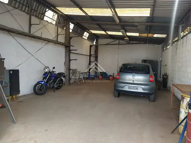 Galpão / Barracão com 712m², à venda, no bairro Bairro do Poste em Jundiaí