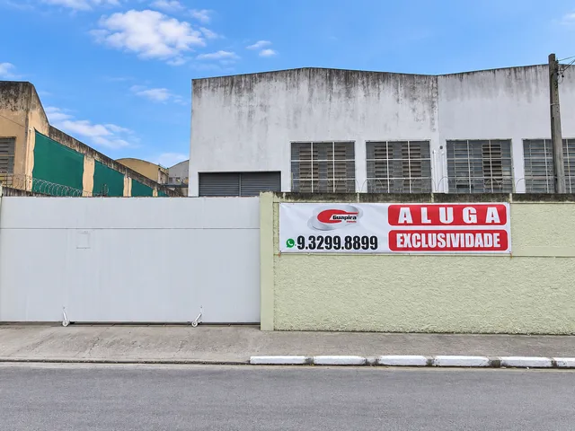 Galpão / Barracão para alugar, no bairro Vila Carbone em São Paulo