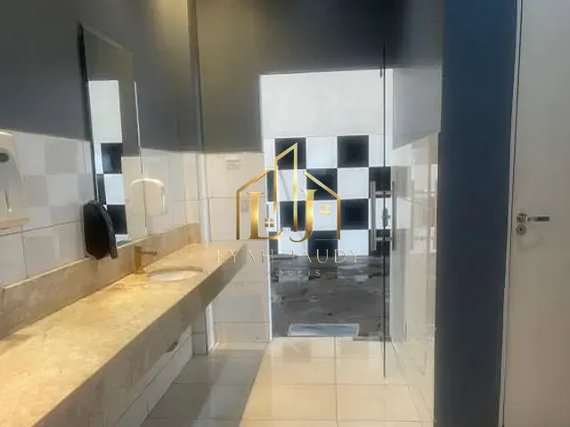 Galpão / Barracão com 1200m², para alugar, no bairro Bosque da Saúde II em Cuiabá