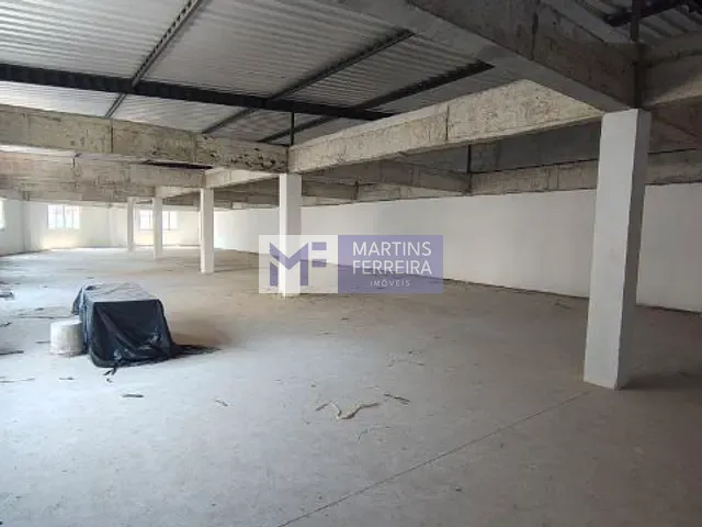 Galpão / Barracão com 649m², para alugar, no bairro Recreio dos Bandeirantes em Rio de Janeiro