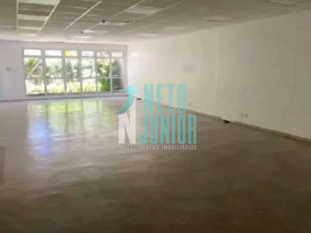Galpão / Barracão com 747m², à venda ou para alugar, no bairro Vila Olímpia em São Paulo