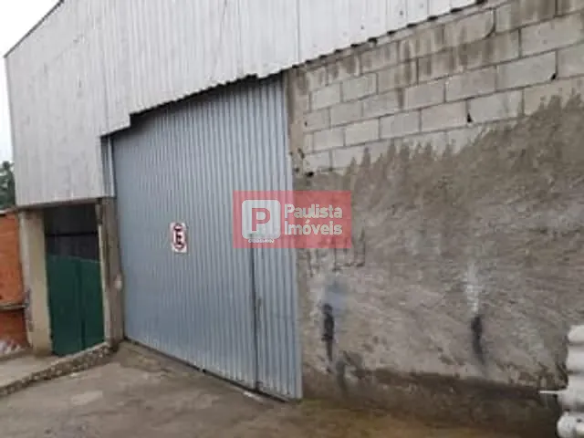 Galpão / Barracão à venda ou para alugar, no bairro Vila Congonhas em São Paulo