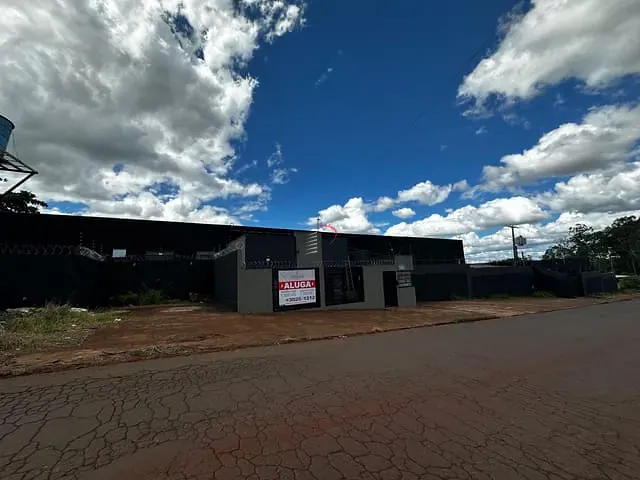 Galpão / Barracão com 1900m², à venda, no bairro Cilo 3 em Londrina