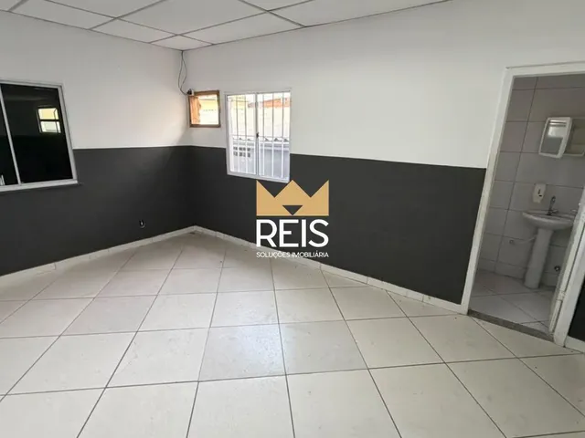 Galpão / Barracão para alugar, no bairro Inhoaíba em Rio de Janeiro