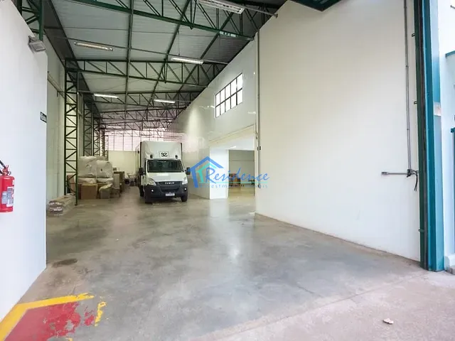Galpão / Barracão com 772m², à venda, no bairro Vila Furlan em Indaiatuba