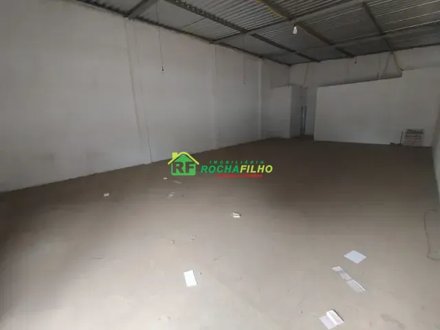 Galpão / Barracão com 136m², para alugar, no bairro Esplanada em Teresina