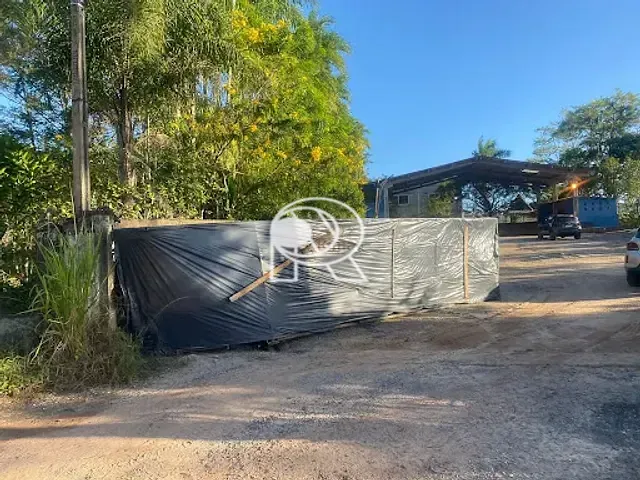 Galpão / Barracão para alugar, no bairro Jardim Esperanca em Registro