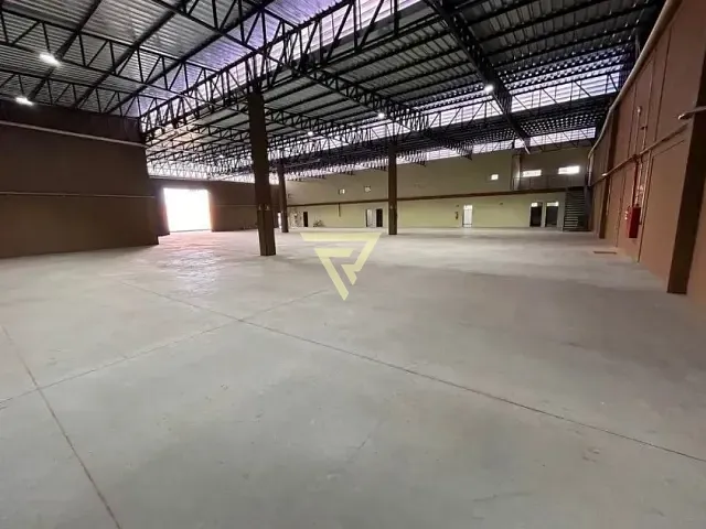 Galpão / Barracão com 22000m², para alugar, no bairro Vila Brasil em Ribeirão Preto