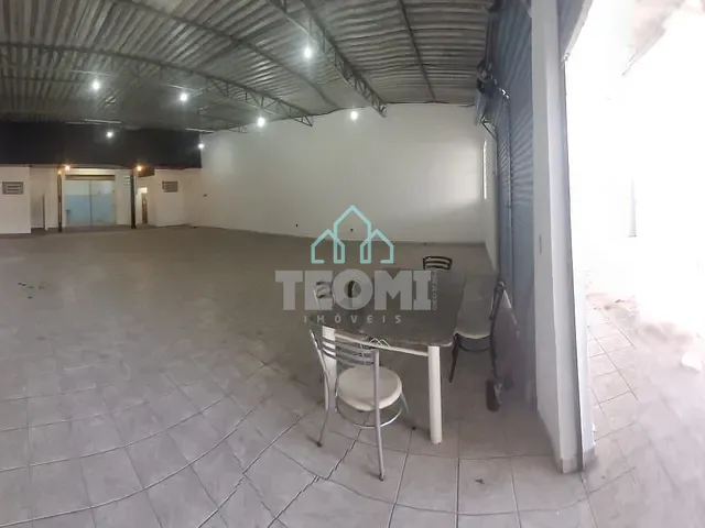 Galpão / Barracão à venda, no bairro Terra Nova em Taubaté