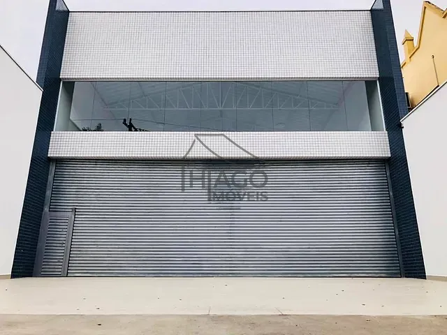 Galpão / Barracão com 332m², à venda, no bairro Parque Sevilha em São Paulo