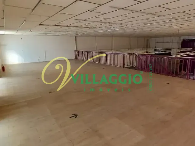 Galpão / Barracão com 720m², para alugar, no bairro Jardim Alto Alegre em São José do Rio Preto
