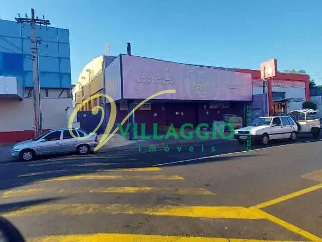 Galpão / Barracão com 720m², para alugar, no bairro Jardim Alto Alegre em São José do Rio Preto