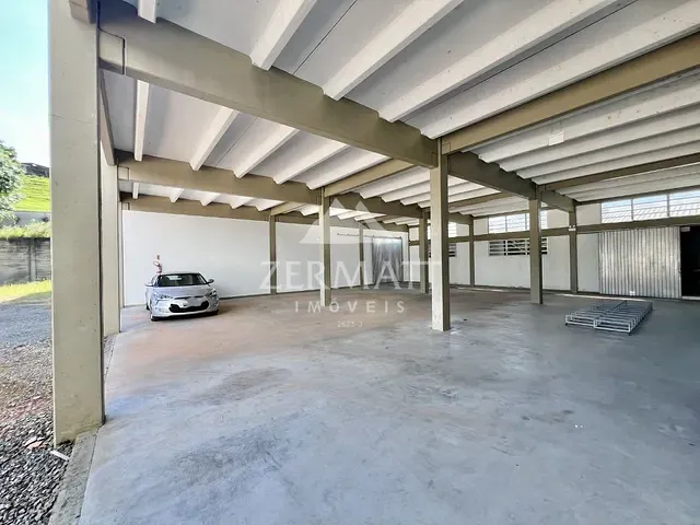 Galpão / Barracão com 3111m², à venda, no bairro Itoupava Central em Blumenau