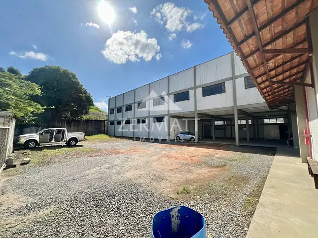 Galpão / Barracão com 3111m², à venda, no bairro Itoupava Central em Blumenau