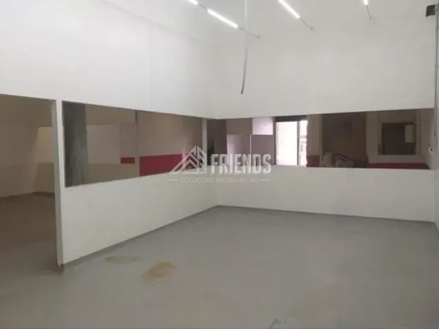 Galpão / Barracão com 466m², para alugar, no bairro Santana em São Paulo