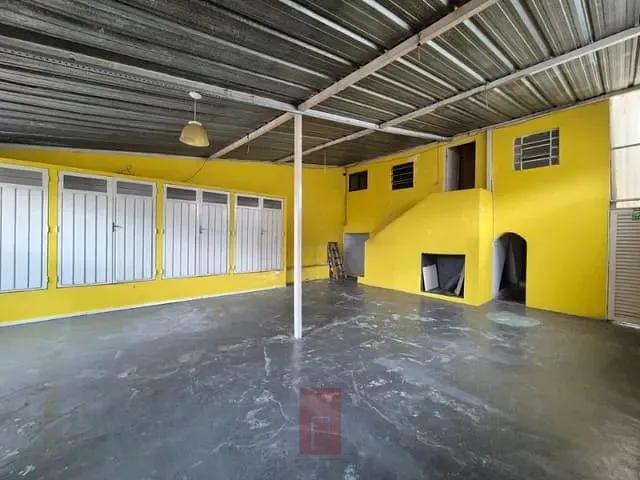 Galpão / Barracão à venda ou para alugar, no bairro Casa Verde em São Paulo