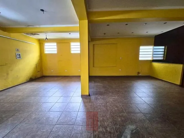 Galpão / Barracão à venda ou para alugar, no bairro Casa Verde em São Paulo