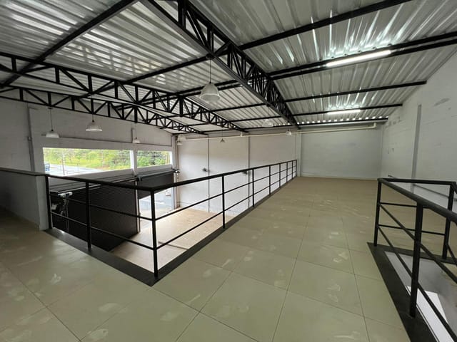 Foto do Galpão / Barracão - Barracão para locação na Av. Rio das Pedras – Piracicaba/SP | 370m², mezanino e localização estratégica | PiraHost Soluções de Negócios Ltda