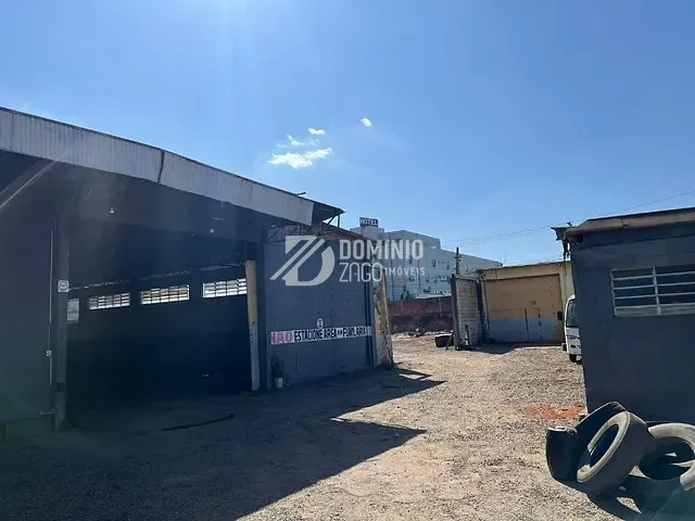 Galpão / Barracão com 4320m², para alugar, no bairro Vila São Cristóvão em Uberaba