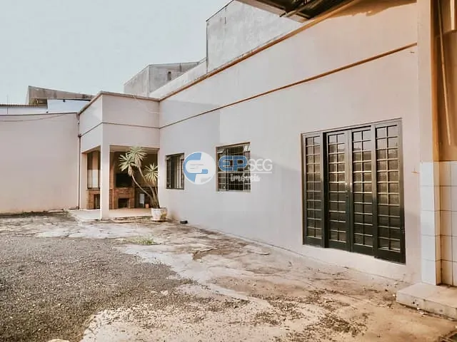 Galpão / Barracão com 1200m², à venda, no bairro Coroados em Londrina