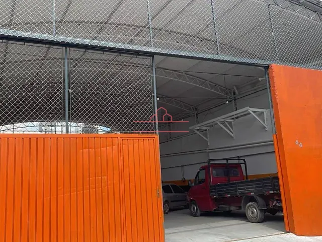 Galpão / Barracão com 570m², à venda, no bairro Jardim Iracema/Aldeia em Barueri