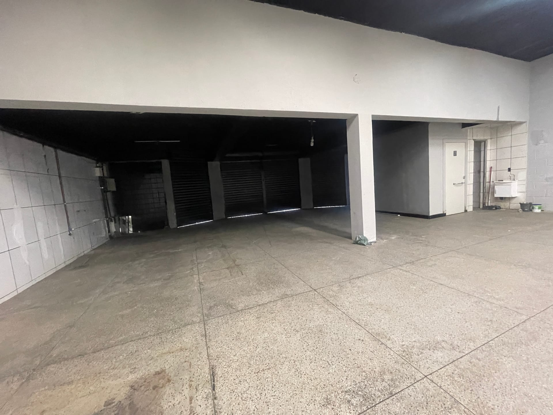 Galpão para alugar com 422m² no bairro Jaqueline em Belo Horizonte/MG