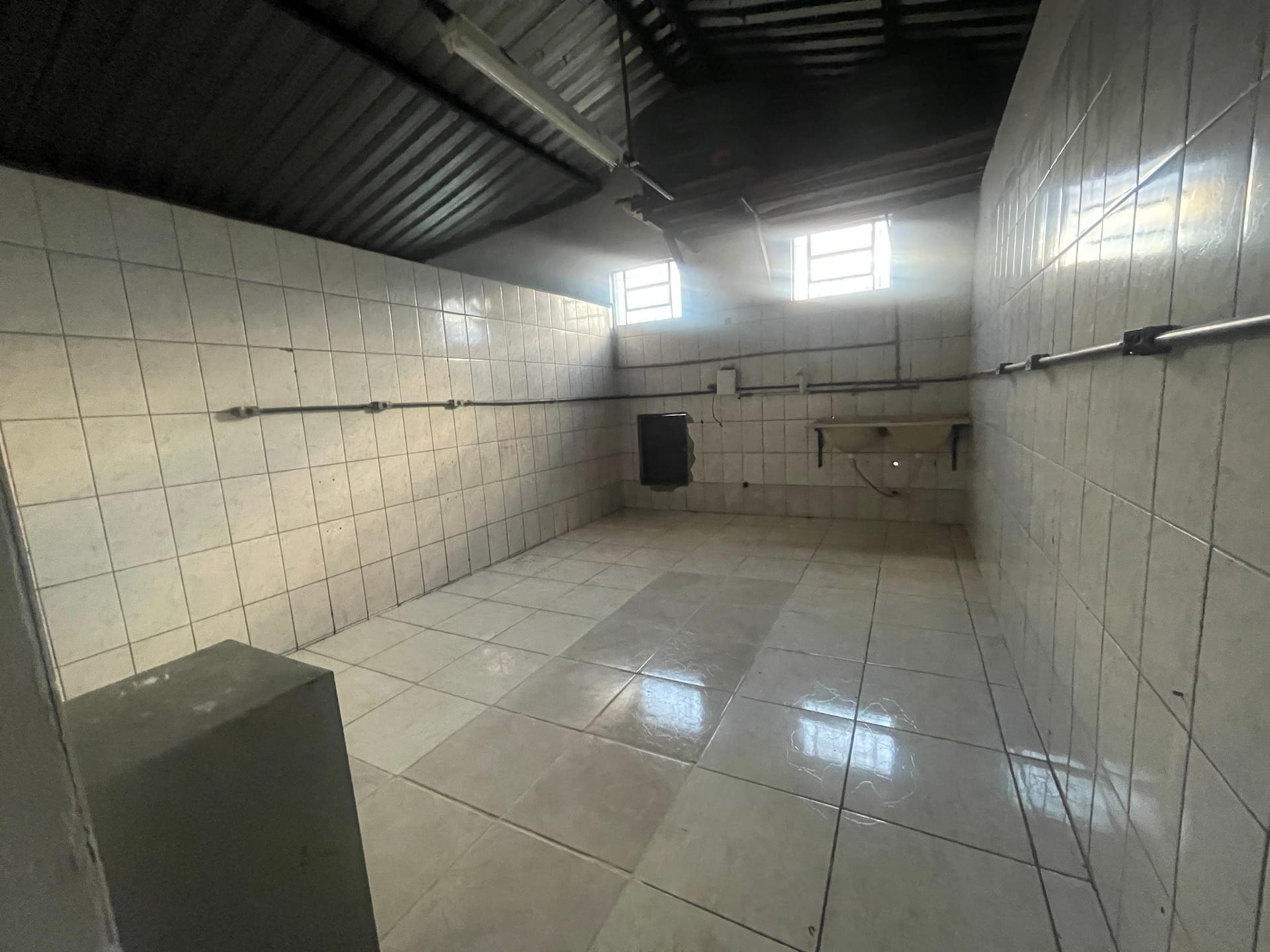 Galpão para alugar com 422m² no bairro Jaqueline em Belo Horizonte/MG