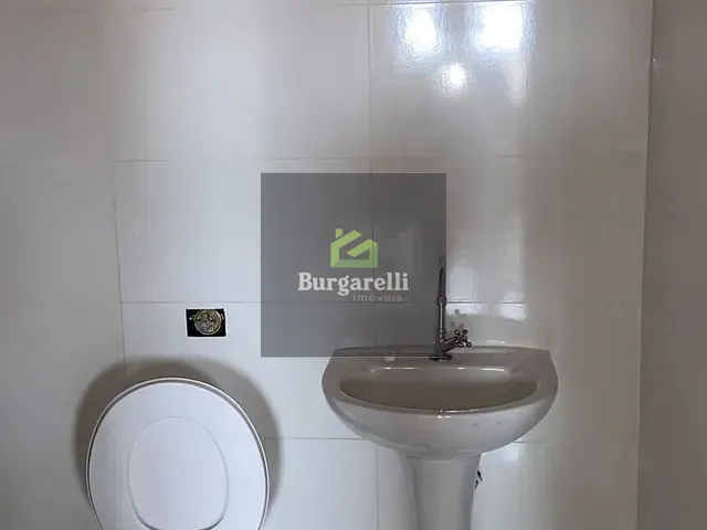 Galpão / Barracão com 1500m², para alugar, no bairro Novo Água Limpa em Lavras