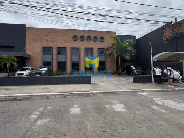 Galpão / Barracão com 1660m², para alugar, no bairro Prazeres em Jaboatão dos Guararapes
