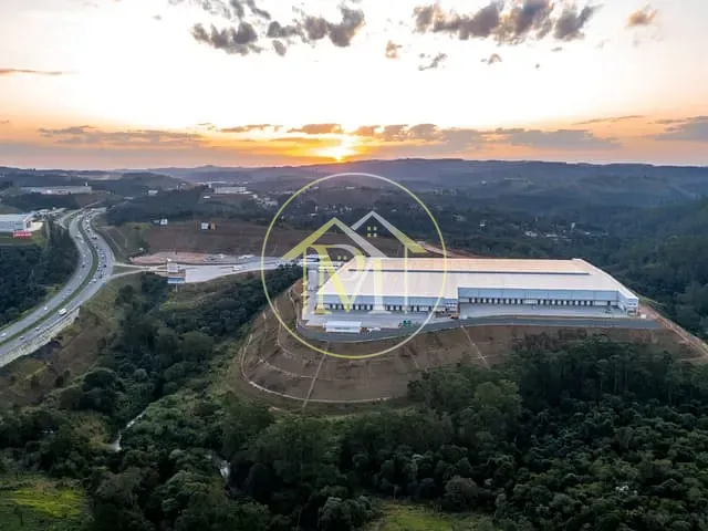 Galpão / Barracão com 9462m², para alugar, no bairro Aracariguama em Araçariguama