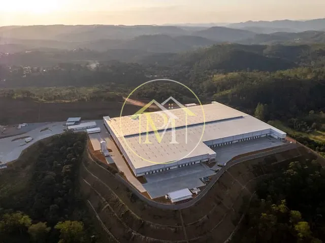 Galpão / Barracão com 9462m², para alugar, no bairro Aracariguama em Araçariguama
