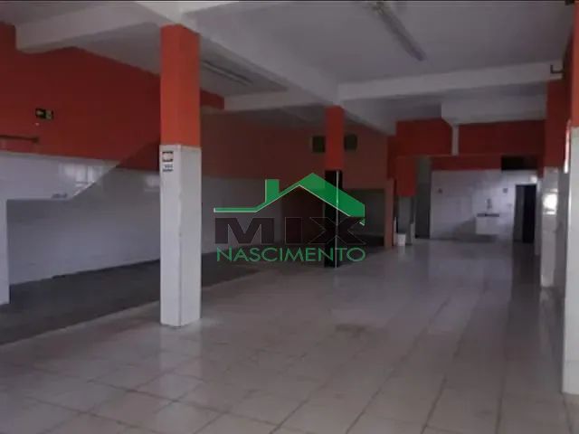 Galpão / Barracão à venda, no bairro Taboão em Diadema
