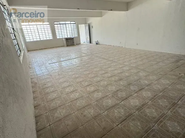 Galpão / Barracão com 320m², à venda, no bairro Cidade São Mateus em São Paulo