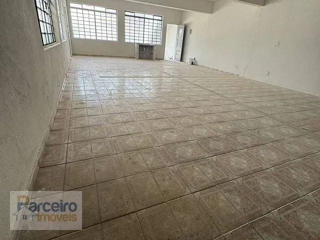 Galpão / Barracão com 320m², à venda, no bairro Cidade São Mateus em São Paulo