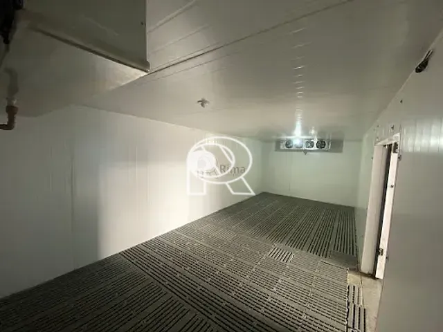 Galpão / Barracão com 203m², à venda, no bairro Vila Ribeiropolis em Registro