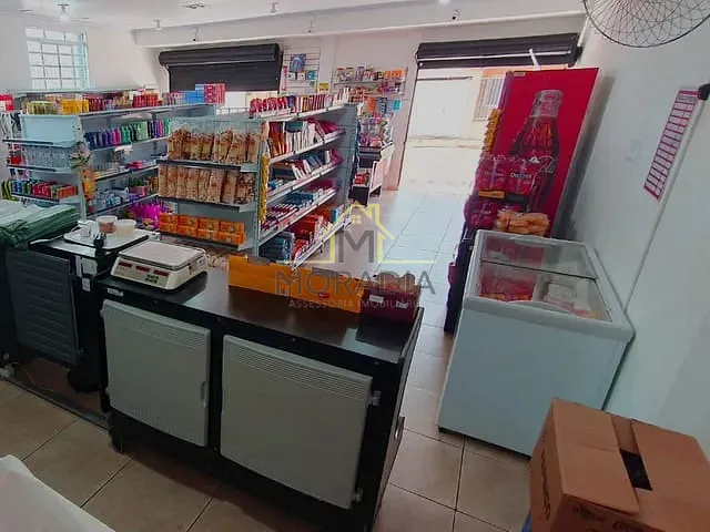 Galpão / Barracão com 280m², à venda, no bairro Parque das Orquídeas em Guaxupé