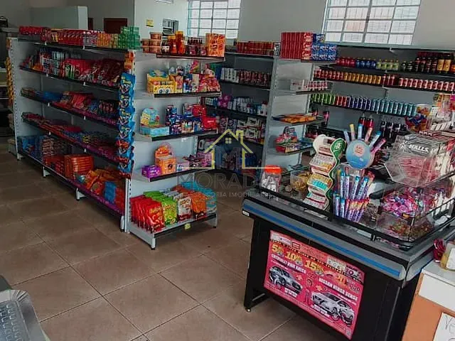 Galpão / Barracão com 280m², à venda, no bairro Parque das Orquídeas em Guaxupé