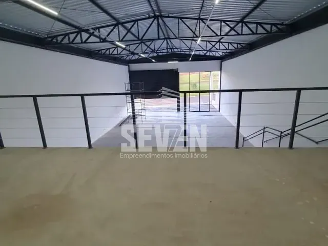 Galpão / Barracão com 336m², para alugar, no bairro Jardim Barcelona ii em Piratininga