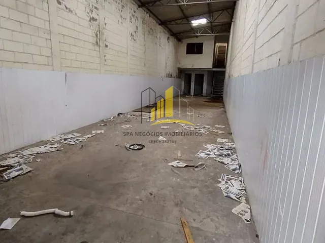 Galpão / Barracão com 225m², à venda, no bairro Vila Aricanduva em São Paulo