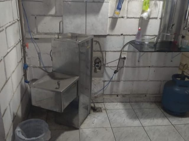 Galpão / Barracão com 1000m², à venda, no bairro Vargem dos Lopes em Córrego do Bom Jesus