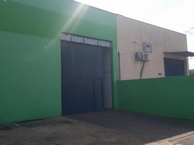 Foto do Galpão / Barracão - Galpão / Barracão para locação, 200 metros, Conjunto Habitacional Jamile Dequech, Londrina, PR | ZBM NEGOCIOS IMOBILIARIOS
