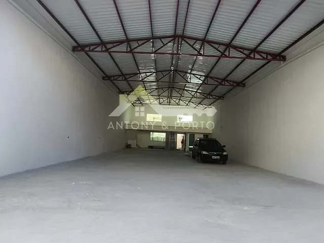 Galpão / Barracão para alugar, no bairro Jardim Tranqüilidade em Guarulhos